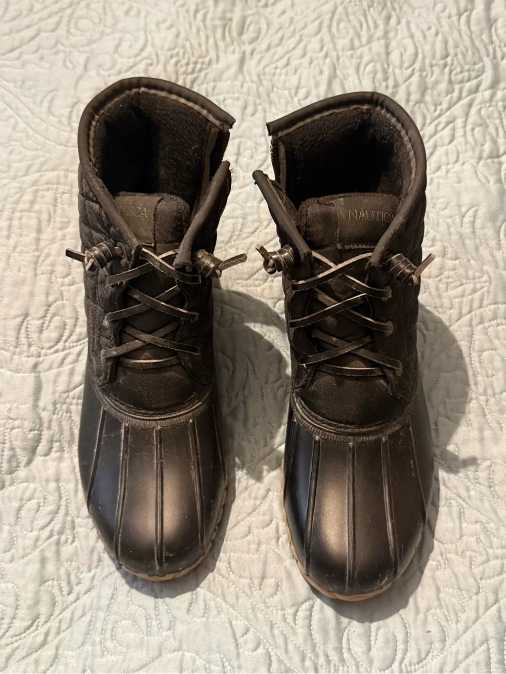 Nautica Woman's Black Quilted Duck Boots